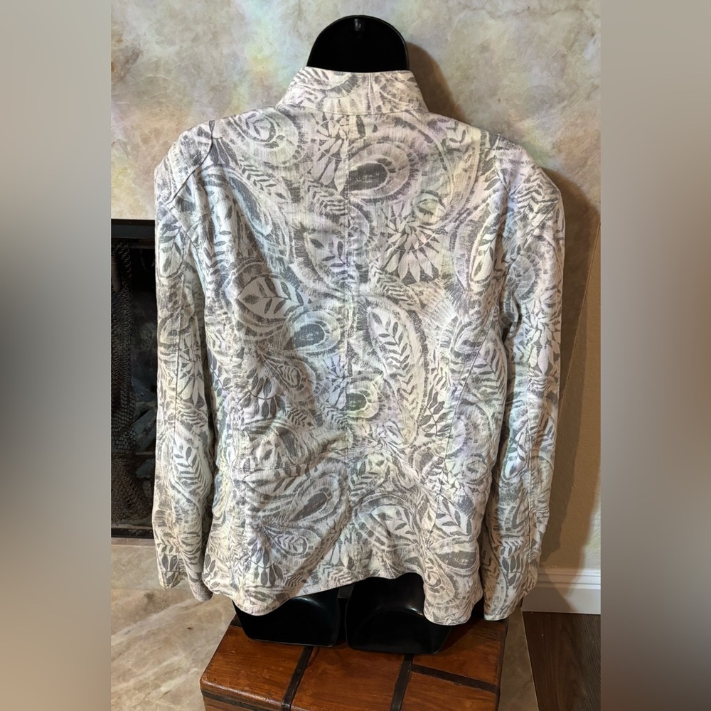 Chico's Gray Patterned Bomber Jacket - image 4